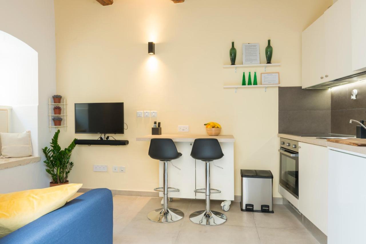 Authentic Gf Apartment With Terrace At The 3 Cities Marina Cospicua Ngoại thất bức ảnh
