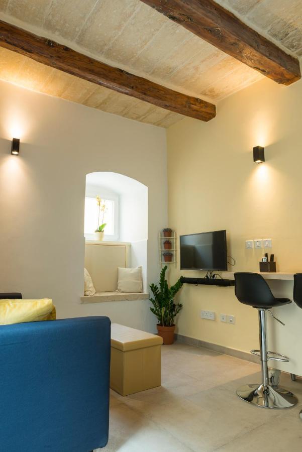 Authentic Gf Apartment With Terrace At The 3 Cities Marina Cospicua Ngoại thất bức ảnh