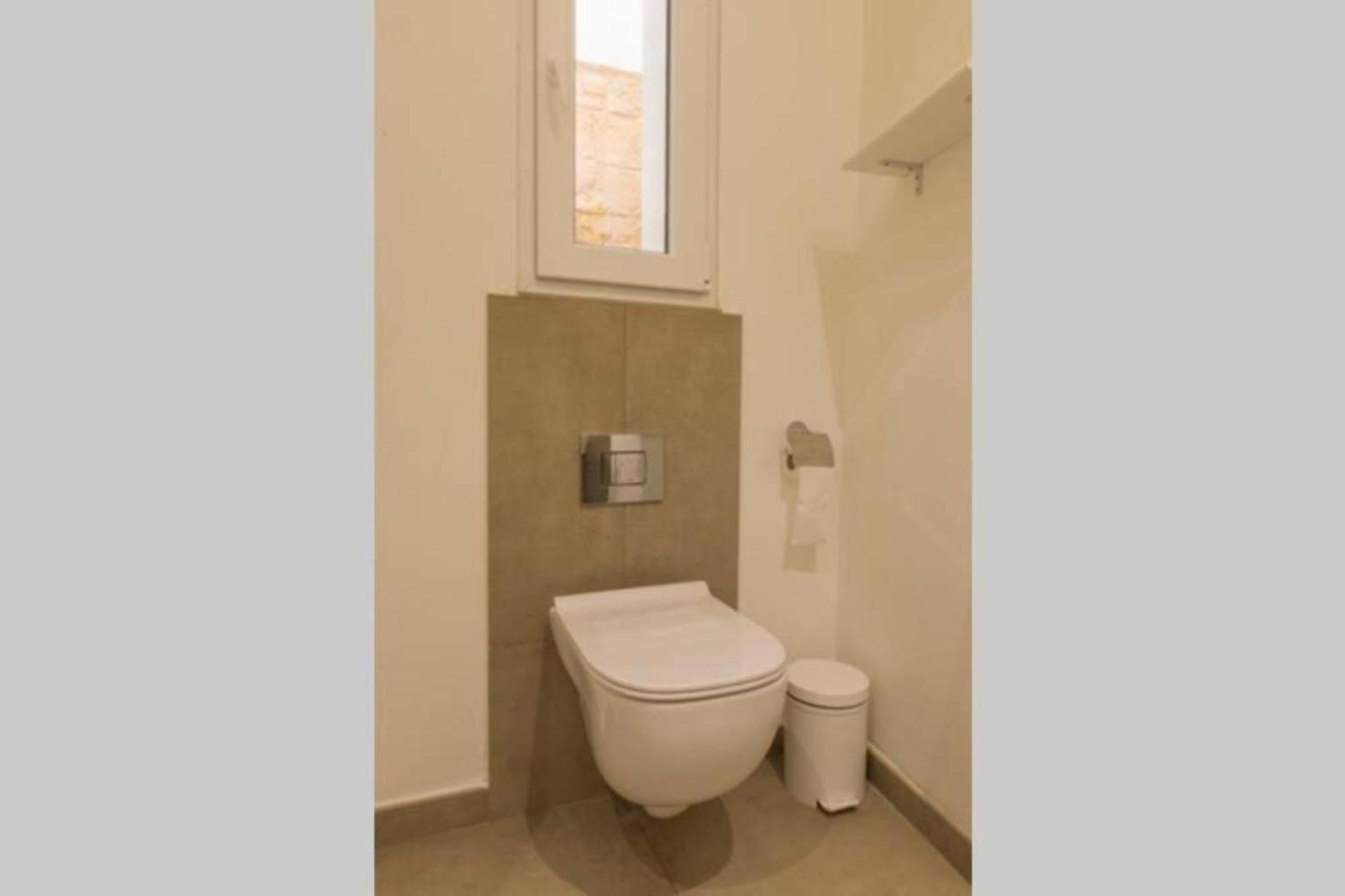 Authentic Gf Apartment With Terrace At The 3 Cities Marina Cospicua Ngoại thất bức ảnh