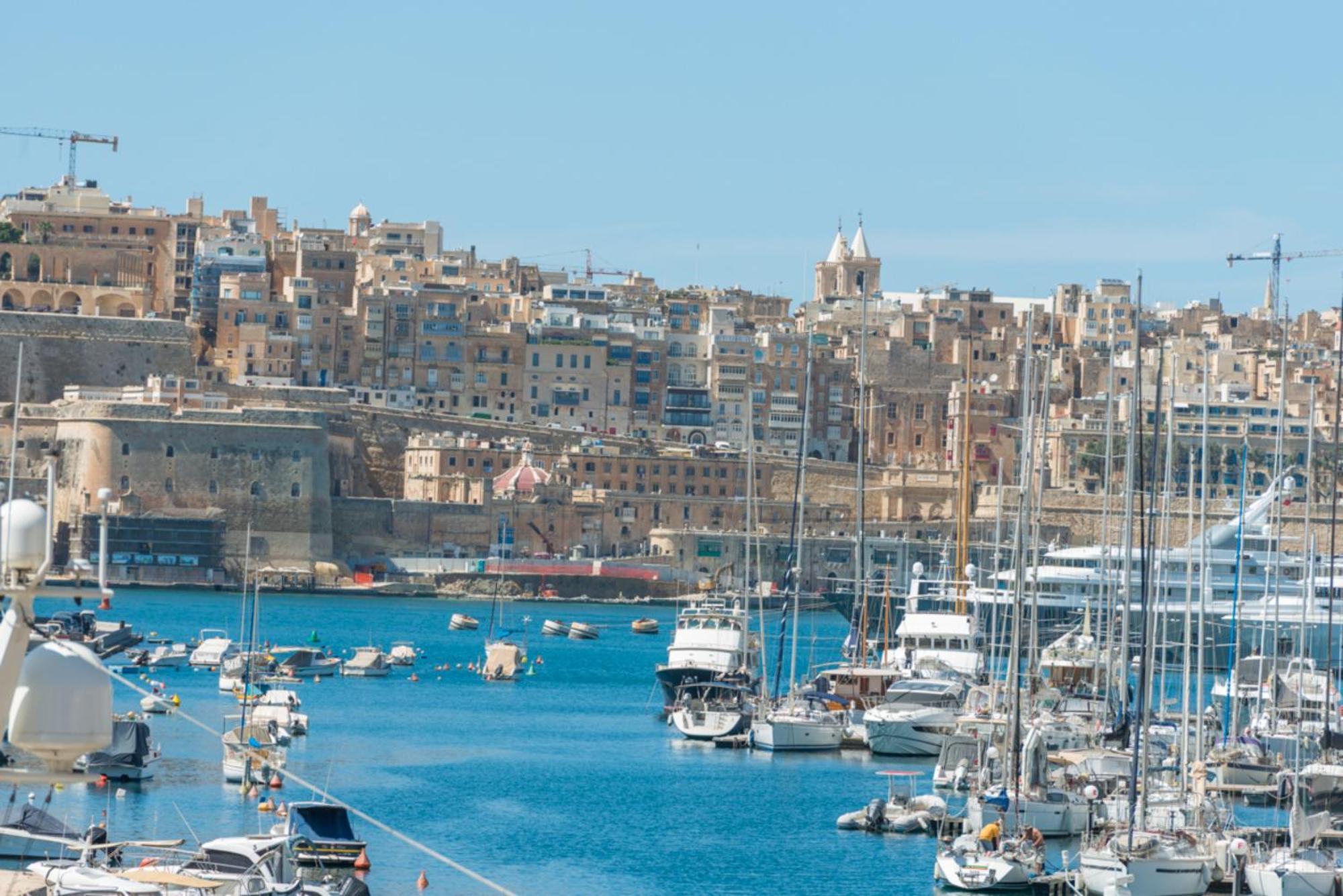 Authentic Gf Apartment With Terrace At The 3 Cities Marina Cospicua Ngoại thất bức ảnh